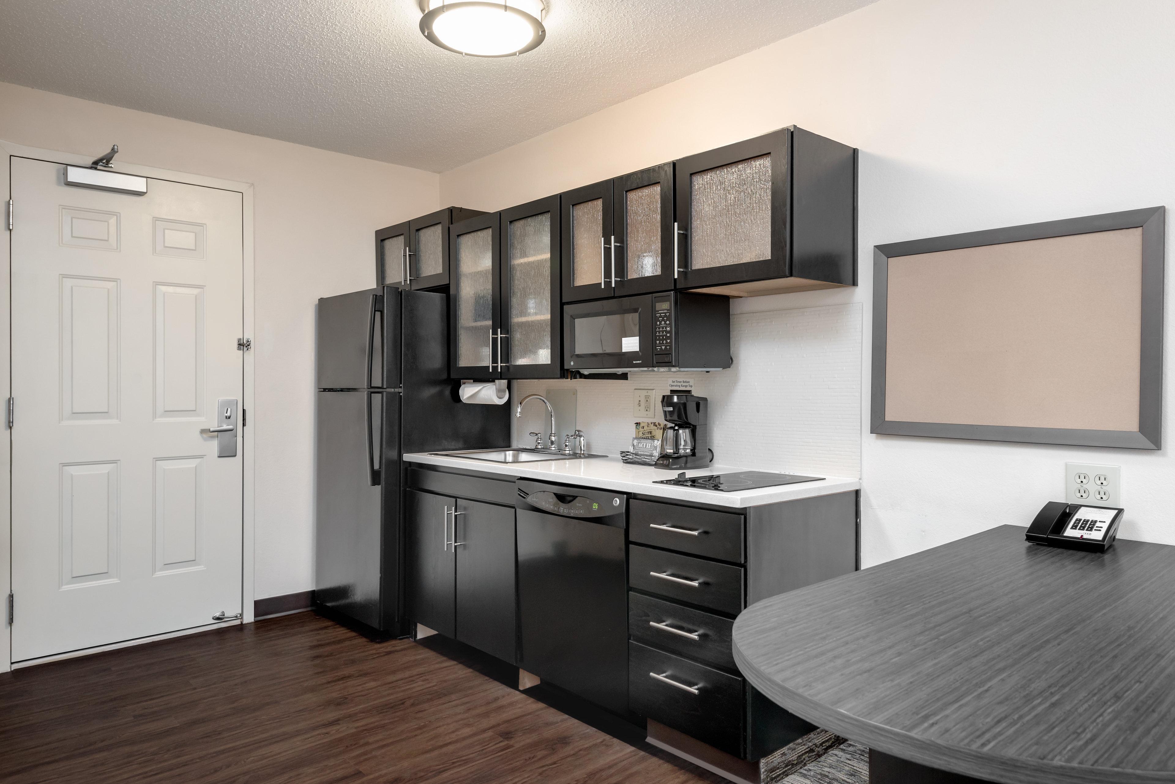 Candlewood Suites Sterling By Ihg Bagian luar foto